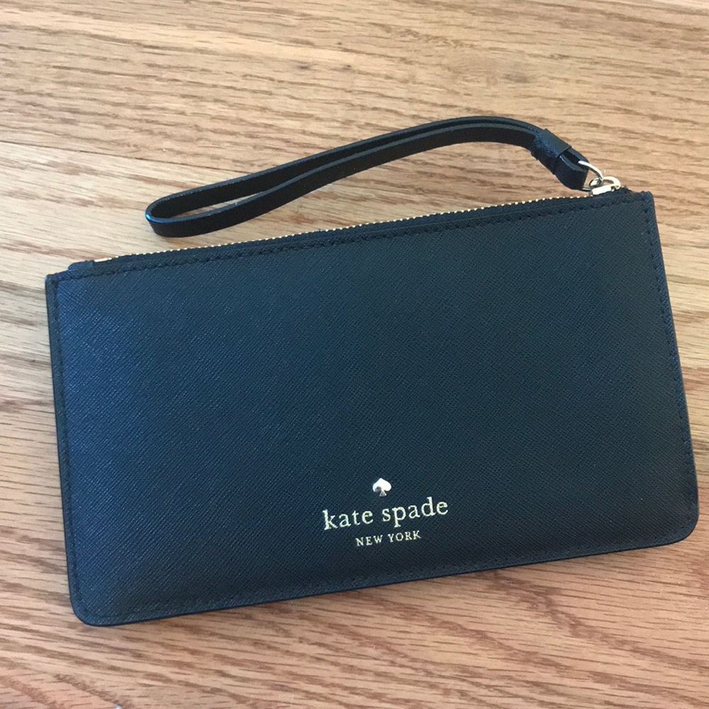 🌹SALE 🌷Kate Spade Cedar Street Karolina Wrislet
